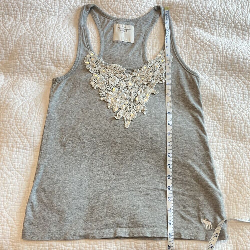 Abercrombie & Fitch Y2K Embellished Tank Top Gray Small Sequin Lace Summer Boho - Picture 6 of 7